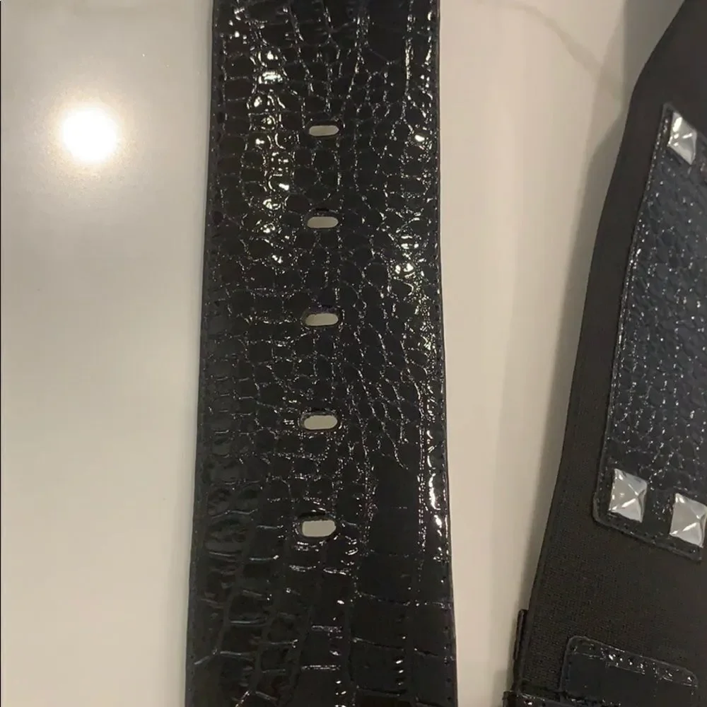 🎉last deal 🎉black studded belt